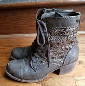Roxy Olive Green Combat Bootie